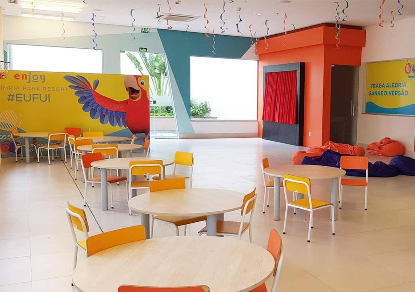 Ao Lado Thermas Dos Laranjais No Enjoy Park Familias *